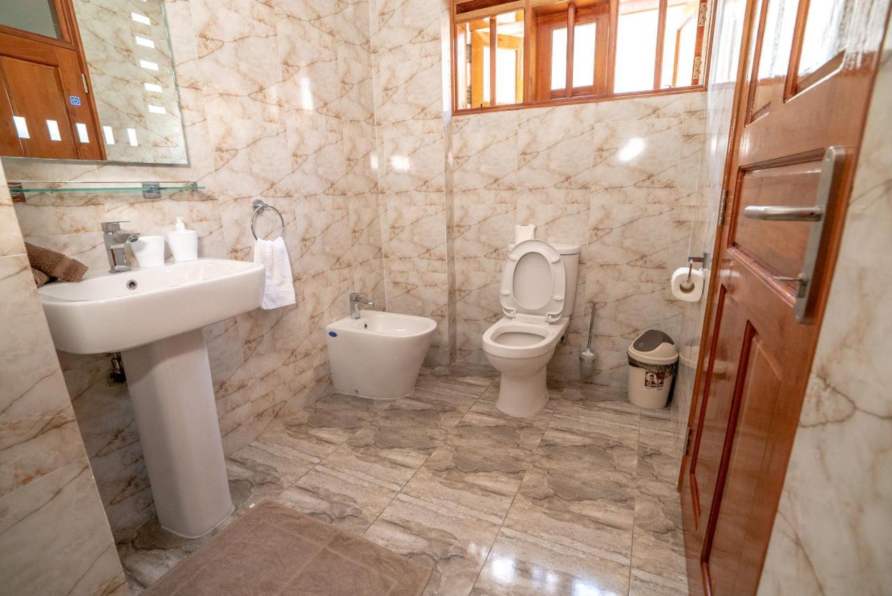 La Belle Residence Self Catering Accommodation ボー・ヴァロン エクステリア 写真